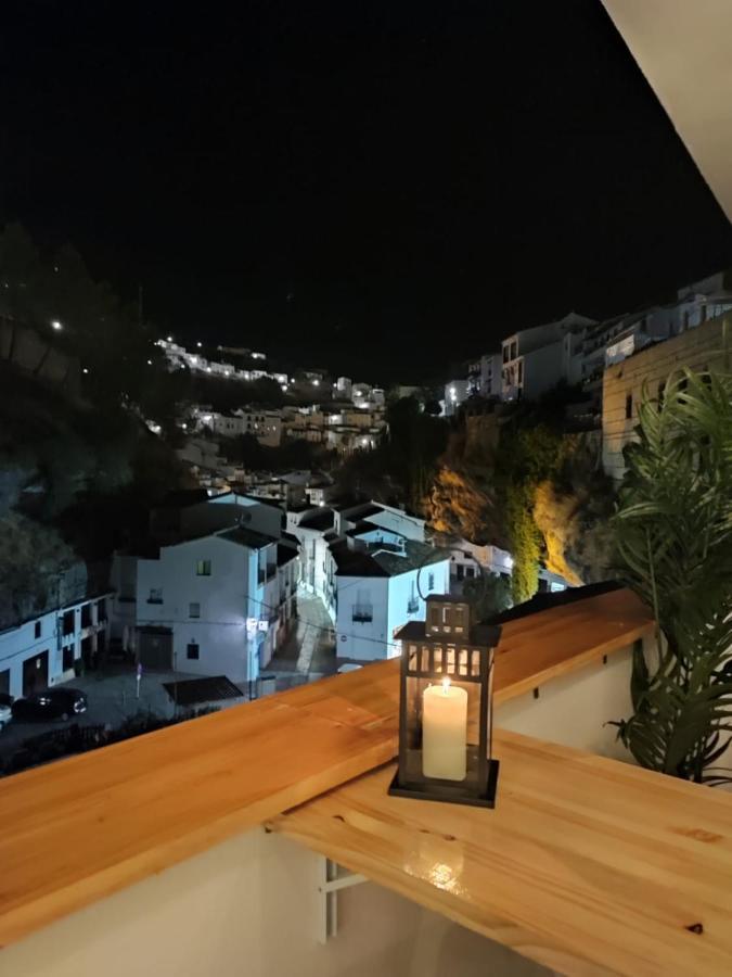 La Rosa Gris Apartment Setenil De Las Bodegas Luaran gambar